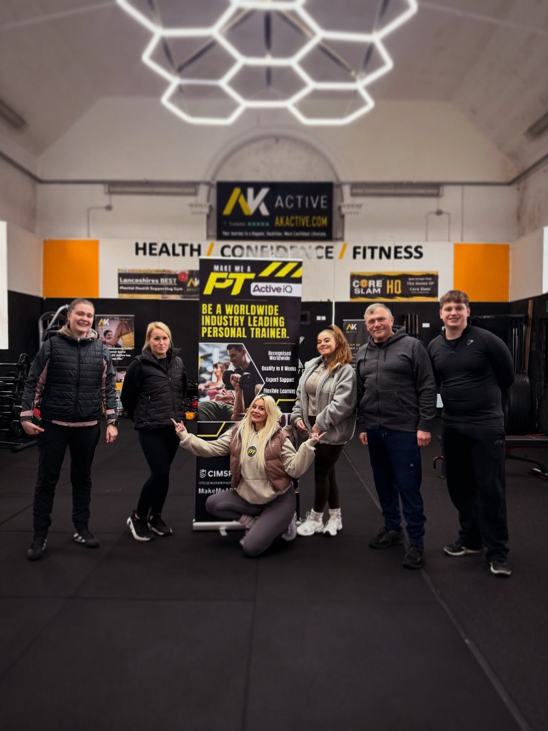 Become a personal trainer make me a pt